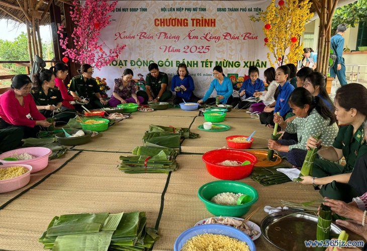 'Xuân biên phòng ấm lòng dân bản' năm 2025 mang Tết cho dân biên giới Kiên Giang - Ảnh 4.