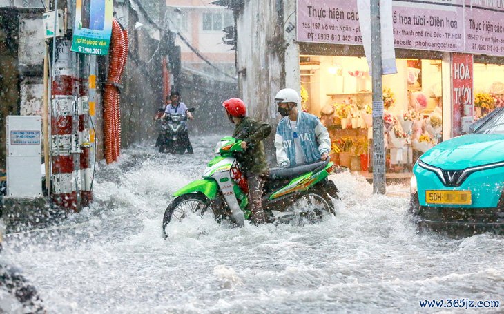 Chính phủ sẽ ban hành nghị quyết tháo gỡ các dự án vướng mắc của TP.HCM， có dự án chống ngập  - Ảnh 2.